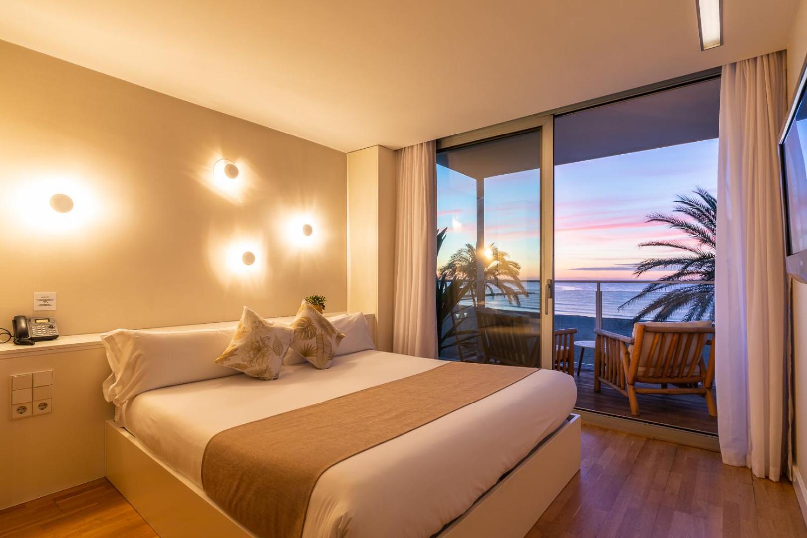 Meraki - Only Adults Hotel 3*