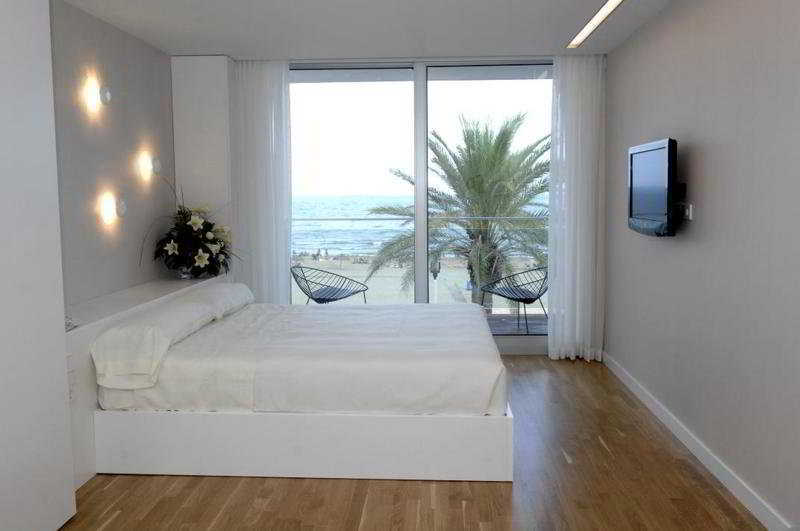 Meraki - Only Adults 3*